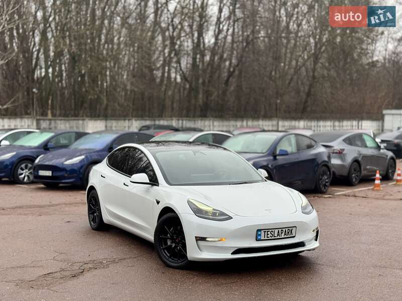 Седан Tesla Model 3 2022 в Киеве фото 2 Седан Tesla Model 3 2022 в Киеве