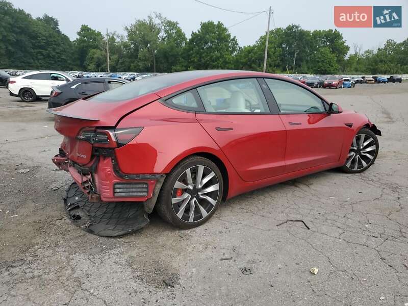 Седан Tesla Model 3 2023 в Киеве фото 10 Седан Tesla Model 3 2023 в Киеве