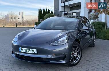 Седан Tesla Model 3 2023 в Стрые