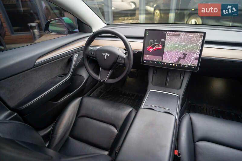 Седан Tesla Model 3 2021 в Киеве фото 18 Седан Tesla Model 3 2021 в Киеве