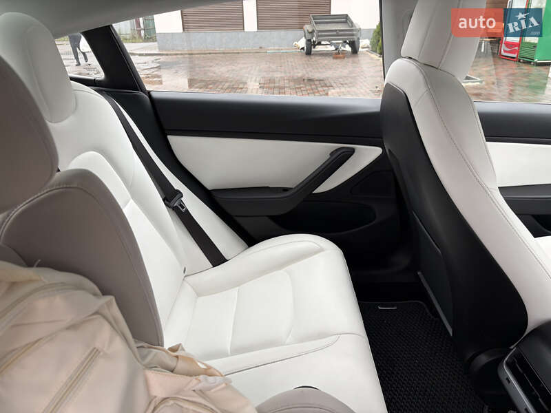 Седан Tesla Model 3 2018 в Черкассах фото 6 Седан Tesla Model 3 2018 в Черкассах