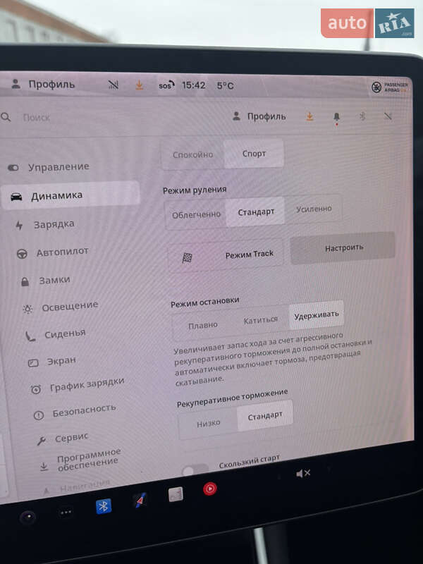 Седан Tesla Model 3 2019 в Львове