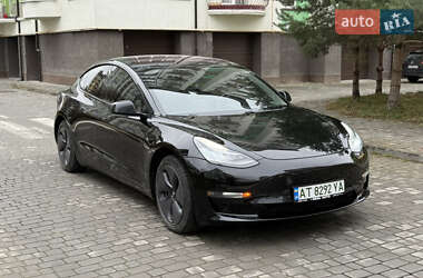 Седан Tesla Model 3 2018 в Ивано-Франковске
