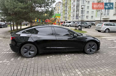 Седан Tesla Model 3 2018 в Ивано-Франковске