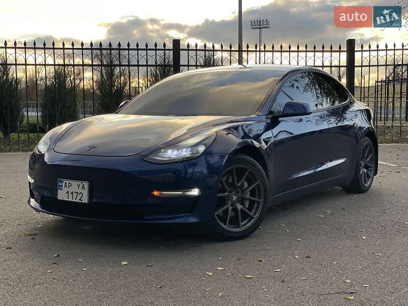 Седан Tesla Model 3 2021 в Кривом Роге фото 23 Седан Tesla Model 3 2021 в Кривом Роге