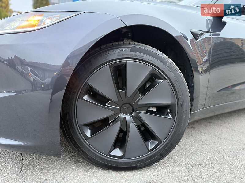 Седан Tesla Model 3 2025 в Днепре фото 6 Седан Tesla Model 3 2025 в Днепре