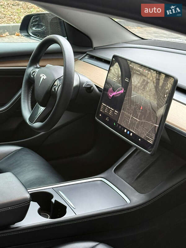 Седан Tesla Model 3 2021 в Ужгороде фото 7 Седан Tesla Model 3 2021 в Ужгороде