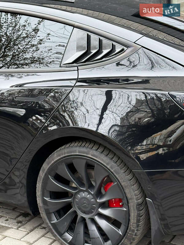 Седан Tesla Model 3 2021 в Ужгороде фото 13 Седан Tesla Model 3 2021 в Ужгороде