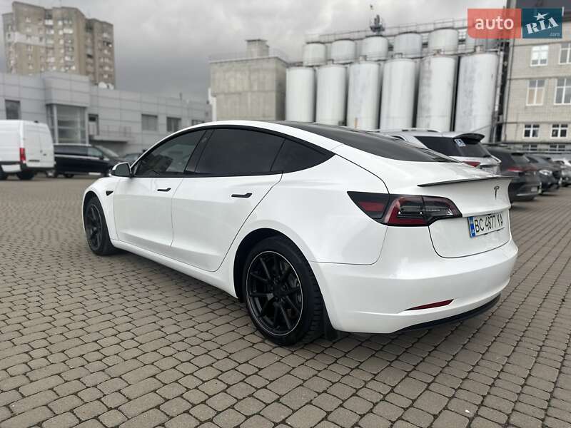 Седан Tesla Model 3 2020 в Львове фото 7 Седан Tesla Model 3 2020 в Львове