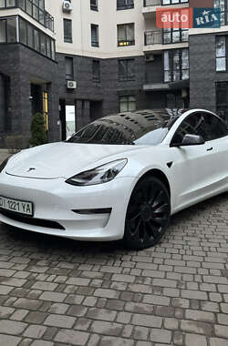 Седан Tesla Model 3 2022 в Києві