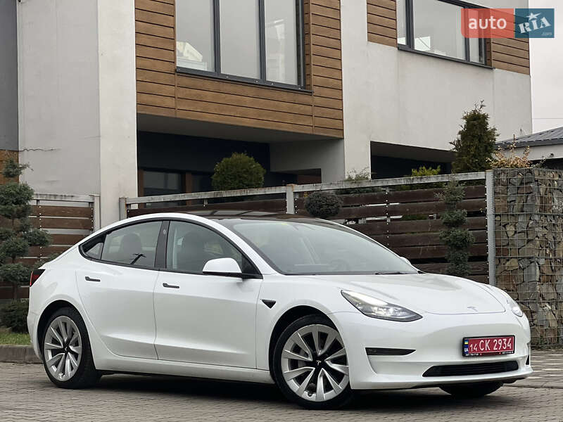 Седан Tesla Model 3 2022 в Львове фото 8 Седан Tesla Model 3 2022 в Львове