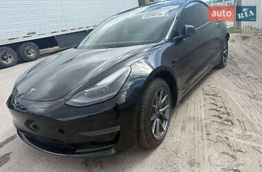 Седан Tesla Model 3 2023 в Днепре