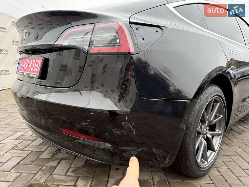 Седан Tesla Model 3 2018 в Луцке фото 7 Седан Tesla Model 3 2018 в Луцке