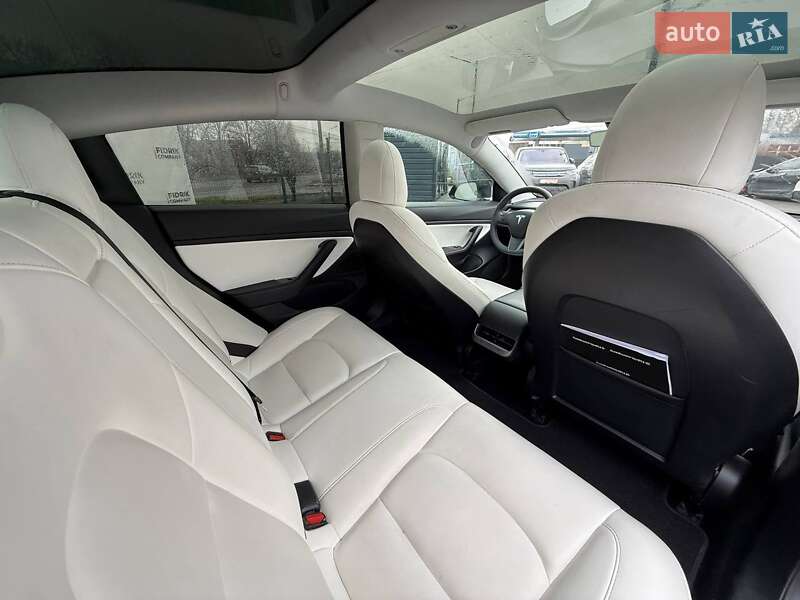 Седан Tesla Model 3 2020 в Луцьку фото 19 Седан Tesla Model 3 2020 в Луцьку