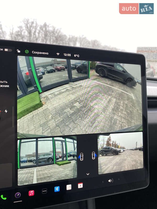 Седан Tesla Model 3 2024 в Києві