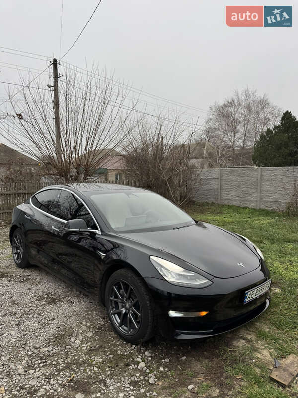 Седан Tesla Model 3 2020 в Днепре фото 2 Седан Tesla Model 3 2020 в Днепре