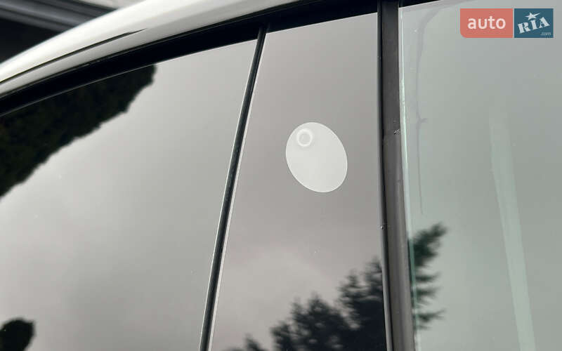 Седан Tesla Model 3 2018 в Львове фото 21 Седан Tesla Model 3 2018 в Львове