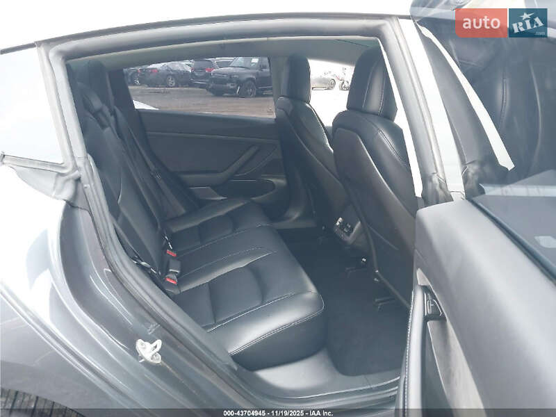 Седан Tesla Model 3 2020 в Виннице фото 10 Седан Tesla Model 3 2020 в Виннице