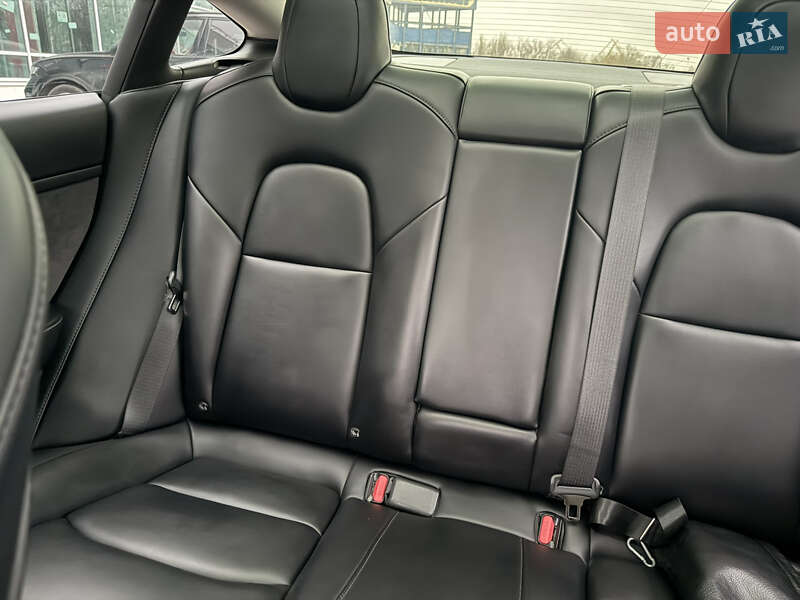 Седан Tesla Model 3 2021 в Николаеве фото 15 Седан Tesla Model 3 2021 в Николаеве