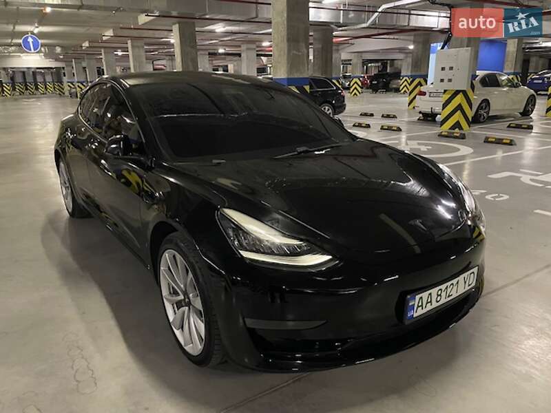 Седан Tesla Model 3 2019 в Киеве фото 5 Седан Tesla Model 3 2019 в Киеве