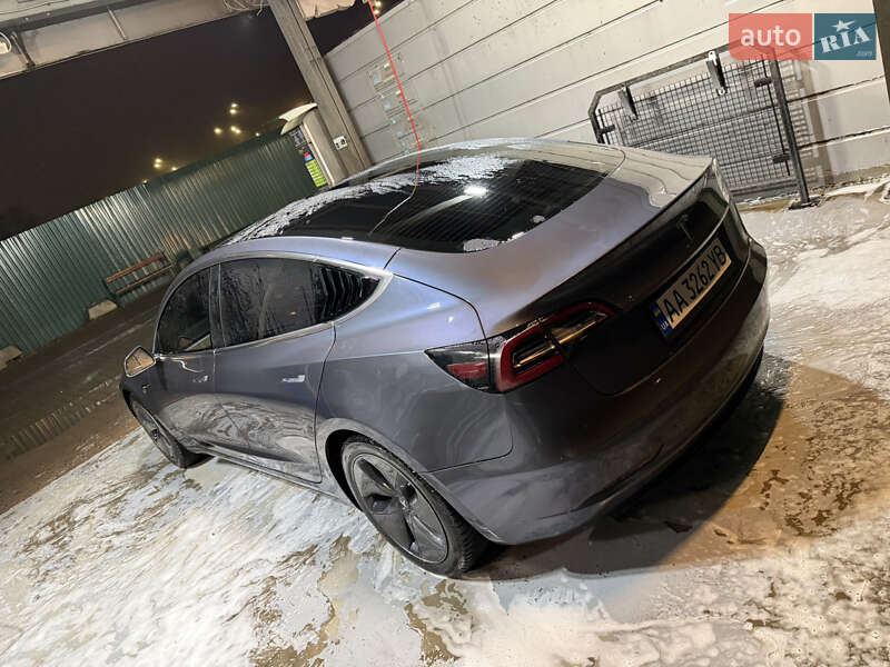Седан Tesla Model 3 2020 в Києві фото 4 Седан Tesla Model 3 2020 в Києві