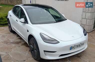 Седан Tesla Model 3 2021 в Тернополі