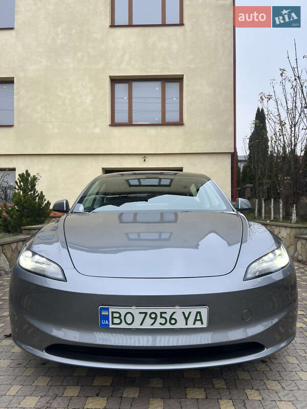 Седан Tesla Model 3 2024 в Тернополе фото 2 Седан Tesla Model 3 2024 в Тернополе