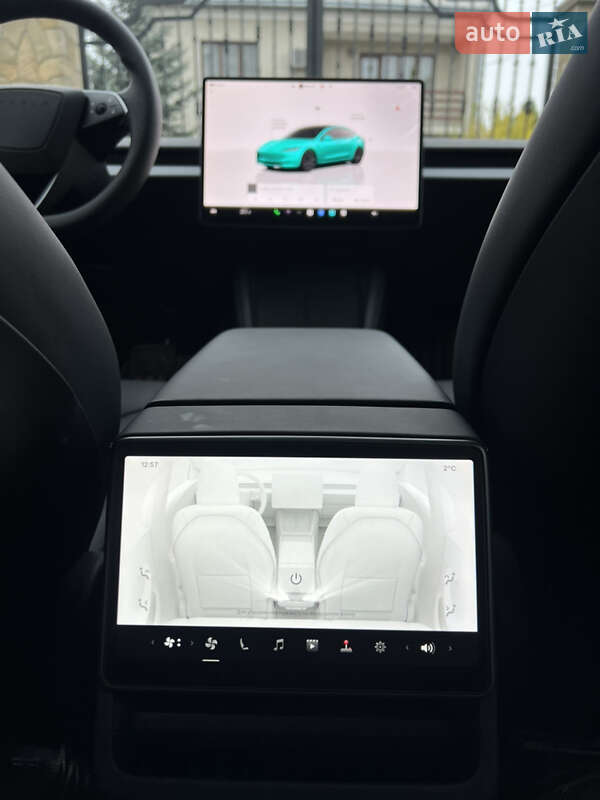 Седан Tesla Model 3 2024 в Тернополе фото 32 Седан Tesla Model 3 2024 в Тернополе
