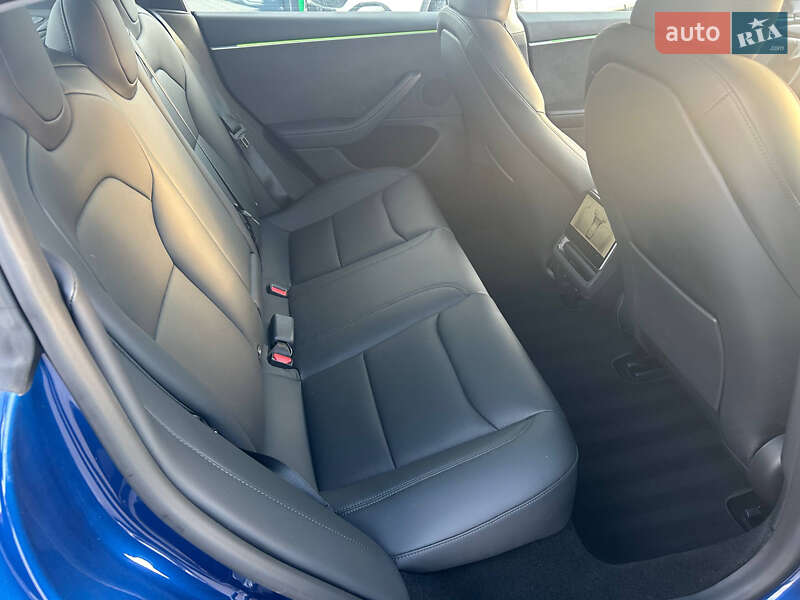 Седан Tesla Model 3 2024 в Киеве фото 13 Седан Tesla Model 3 2024 в Киеве