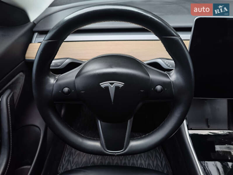 Седан Tesla Model 3 2018 в Одессе фото 57 Седан Tesla Model 3 2018 в Одессе