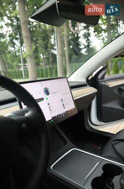 Седан Tesla Model 3 2021 в Харькове
