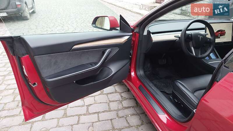 Седан Tesla Model 3 2023 в Каменец-Подольском фото 12 Седан Tesla Model 3 2023 в Каменец-Подольском