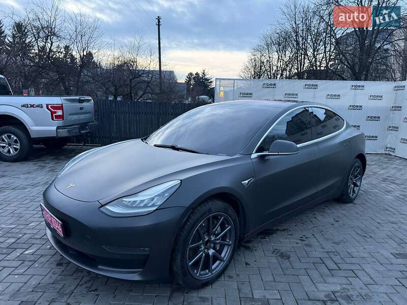 Седан Tesla Model 3 2018 в Луцке фото 2 Седан Tesla Model 3 2018 в Луцке
