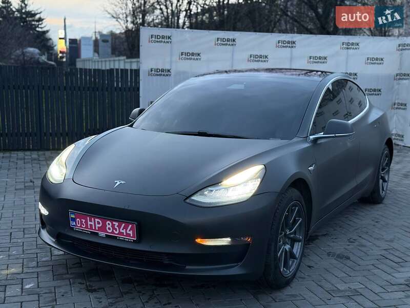 Седан Tesla Model 3 2018 в Луцке фото 7 Седан Tesla Model 3 2018 в Луцке