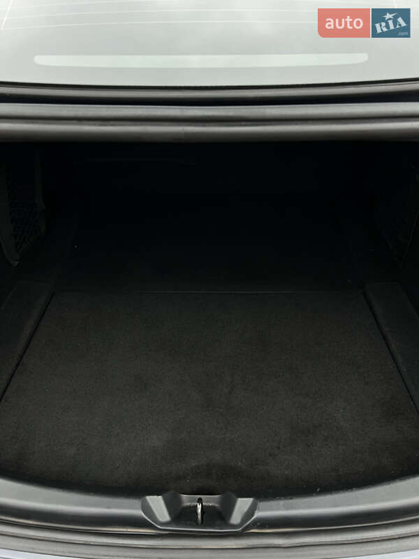 Седан Tesla Model 3 2021 в Кривом Роге фото 18 Седан Tesla Model 3 2021 в Кривом Роге