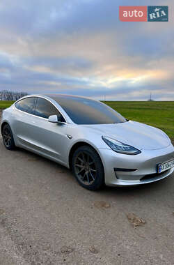 Седан Tesla Model 3 2018 в Харькове