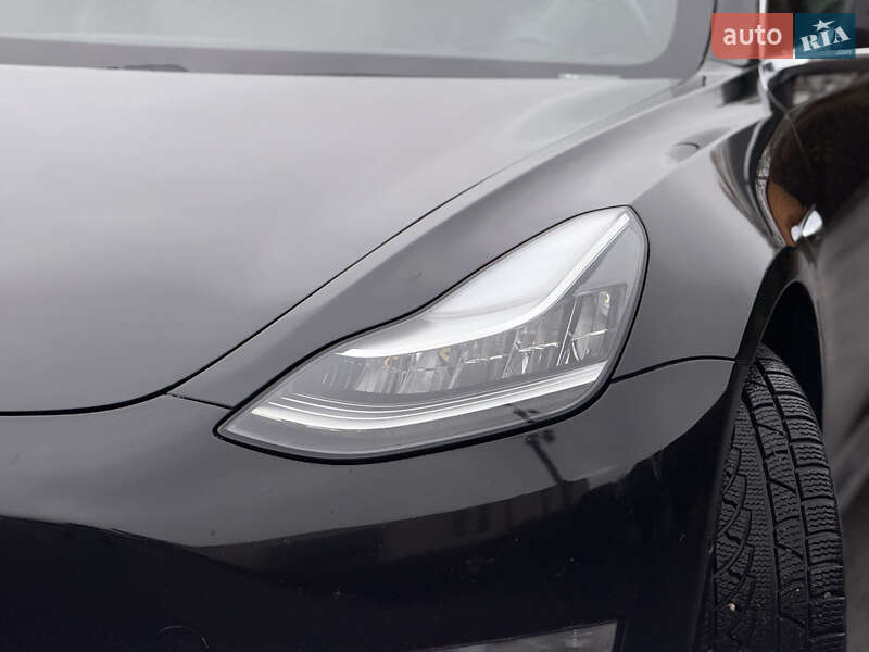 Седан Tesla Model 3 2019 в Тернополе фото 12 Седан Tesla Model 3 2019 в Тернополе