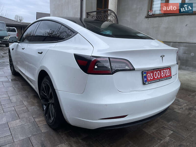 Седан Tesla Model 3 2021 в Луцке фото 2 Седан Tesla Model 3 2021 в Луцке