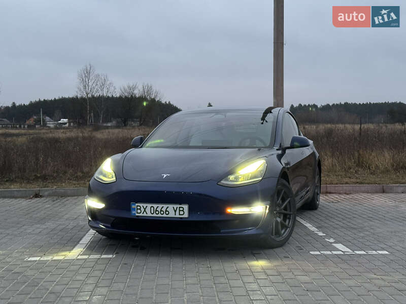 Tesla Model 3 2022 Tesla Model 3 2022