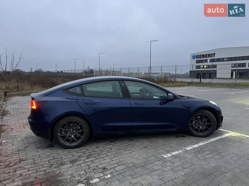 Седан Tesla Model 3 2022 в Славуте фото 2 Седан Tesla Model 3 2022 в Славуте
