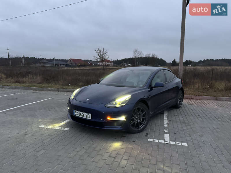 Седан Tesla Model 3 2022 в Славуте фото 5 Седан Tesla Model 3 2022 в Славуте