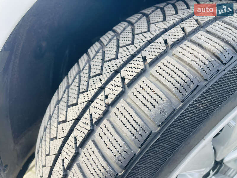 Седан Tesla Model 3 2018 в Харькове фото 16 Седан Tesla Model 3 2018 в Харькове