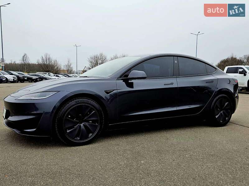 Седан Tesla Model 3 2024 в Днепре фото 5 Седан Tesla Model 3 2024 в Днепре