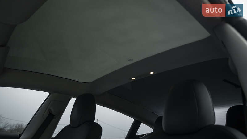 Седан Tesla Model 3 2018 в Киеве фото 13 Седан Tesla Model 3 2018 в Киеве