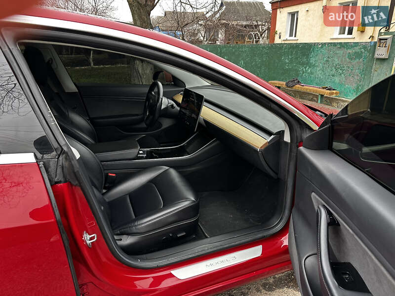 Седан Tesla Model 3 2018 в Белой Церкви фото 11 Седан Tesla Model 3 2018 в Белой Церкви
