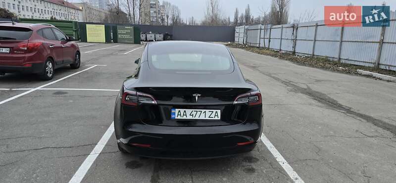 Седан Tesla Model 3 2018 в Киеве фото 4 Седан Tesla Model 3 2018 в Киеве