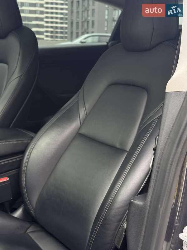 Седан Tesla Model 3 2020 в Киеве фото 22 Седан Tesla Model 3 2020 в Киеве