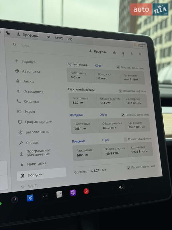 Седан Tesla Model 3 2020 в Киеве фото 33 Седан Tesla Model 3 2020 в Киеве