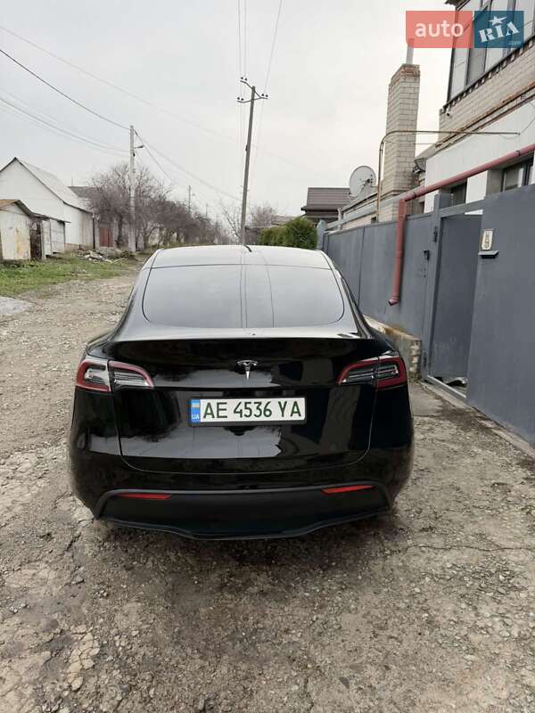 Седан Tesla Model 3 2021 в Дніпрі
