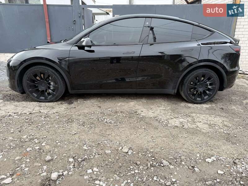 Седан Tesla Model 3 2021 в Дніпрі